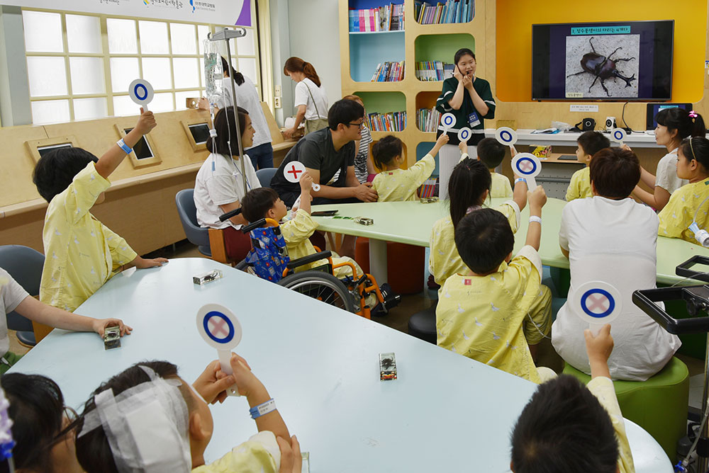 경기문화재단-아주대학교병원과-함께-사회공헌-프로그램-진행-15